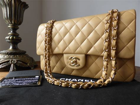 chanel flap bag medium preis|chanel classic flap bag beige.